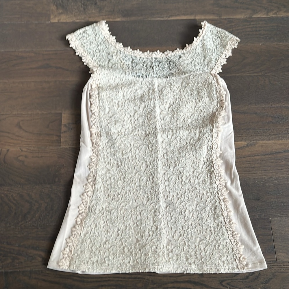 Express Cream Lace Sleeveless Top